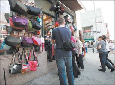 Amid concerns over vending, Chin targets knockoff buyers 7 baggots-2011-05-03_z