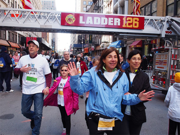 9/11 run brings city together 5