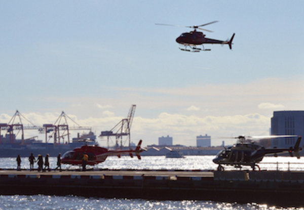 Over Stringer, Brewer Objections, Tour Choppers Given Five-Year Renewal 2 Prior to this year’s deal to reduce helicopter tours by one half by next year, on a clear summer day more than 300 helicopter tours might leave Pier 6 Downtown for trips up and down the Hudson River. | JACKSON CHEN