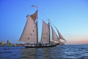 Seaport Report: September 2017 3