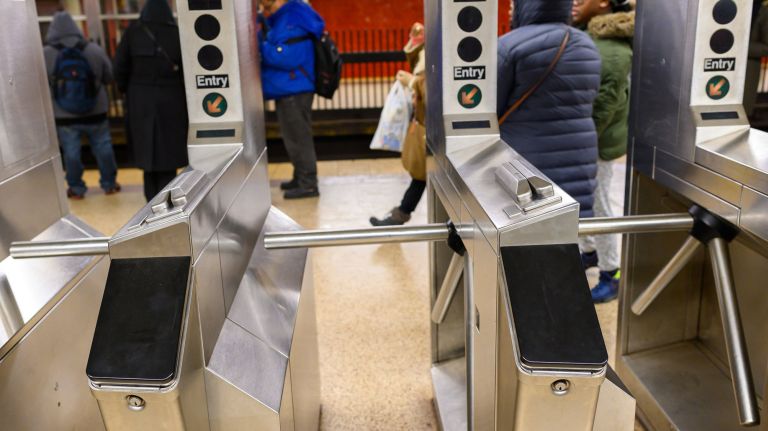 amNWFARE190403_photos