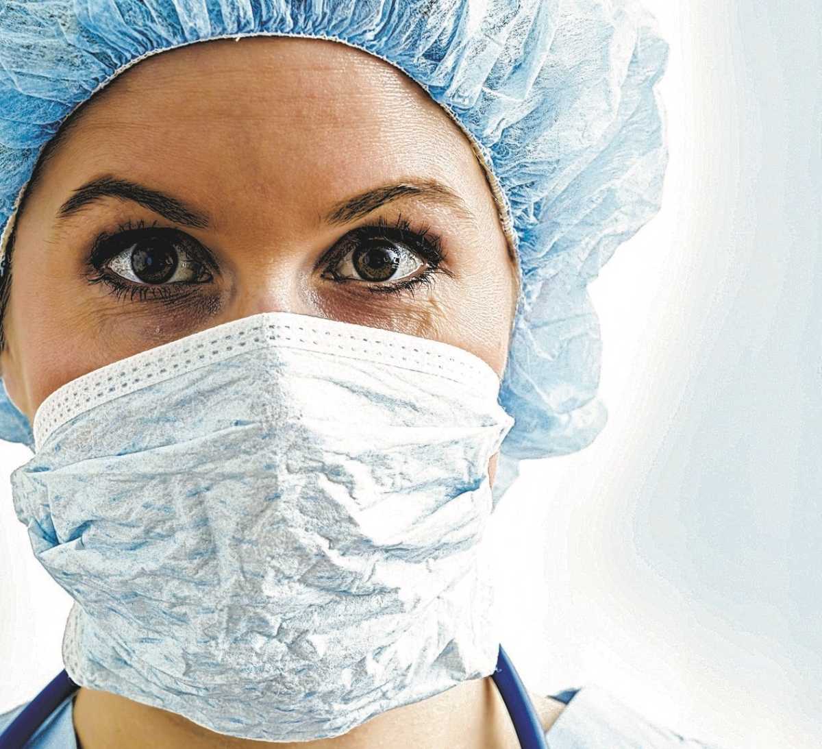 nw-eer-nurse-unsung-hero-2018-05-04-bk01,BC,PRINT_ONLY,CMYK copy