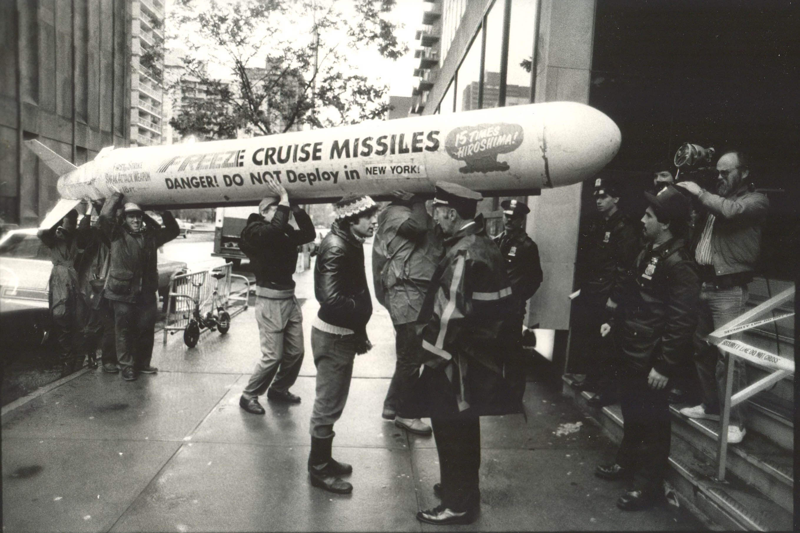 Manhattan Snaps: Protesting cruise missiles in ’85 2