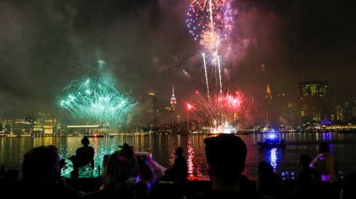 'It’s going to be amazing': Macy's July 4 fireworks show back in full force 3