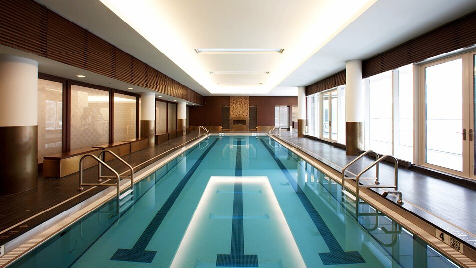 REAL ESTATE: Bowling alley? Private pool? Amenities frenzy 4