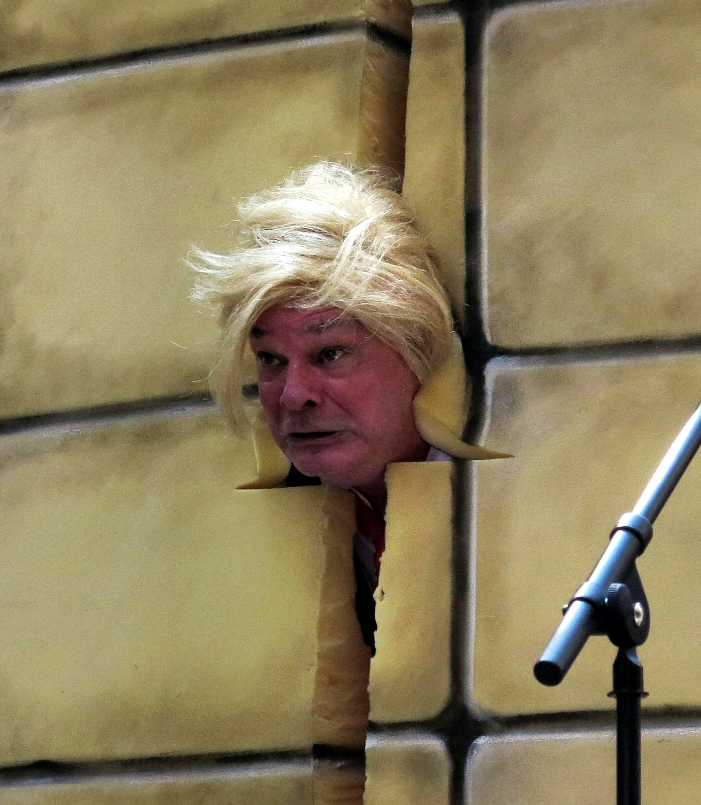 All city’s a stage for TNC street theater 6