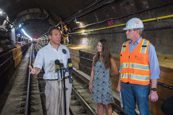 One tube down, one to go: Cuomo touts quick completion of L train reconstruction's first phase 4