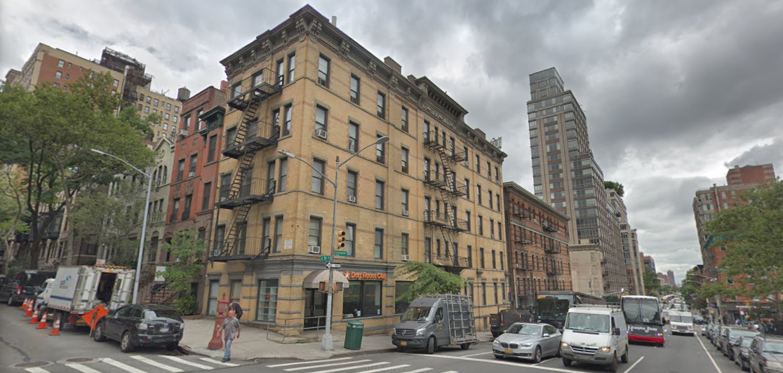 Upper East Side man beaten up by two robbers armed with BB gun; cops catch one of the crooks 2