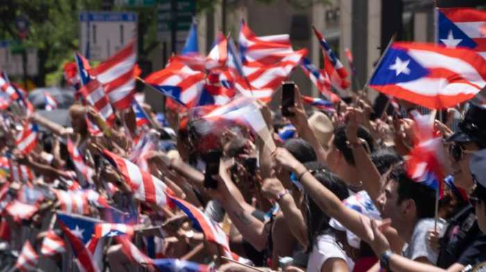 The annual 116th Street Festival in New York City, which has the largest population of Puerto Ricans outside Puerto Rico, is the largest Puerto Rican festival in the world.