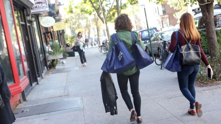 amnwCARROLL191004_photos