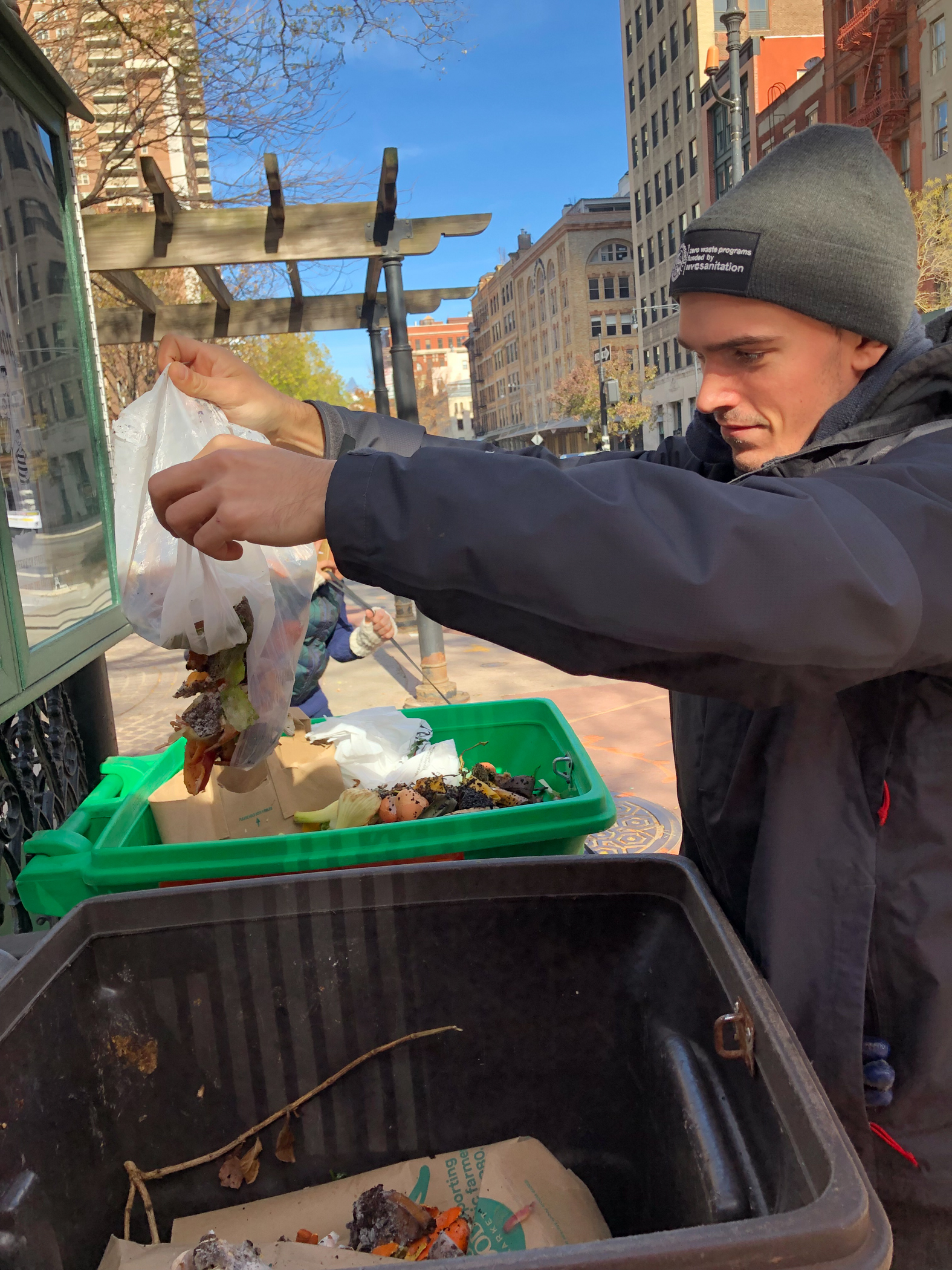 Compost drop-off: Tribeca-style 4