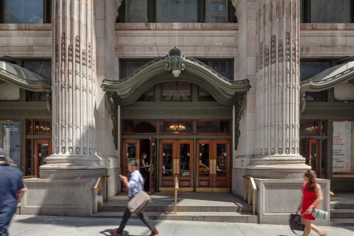 Students call on CUNY to freeze tuition during coronavirus pandemic 2