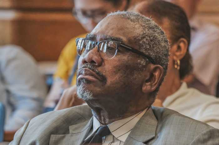 Leftward tilt in New York politics puts incumbents on edge in 2020 4