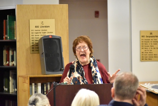 Manhattan community board to send letter to DOT calling for better signage 7