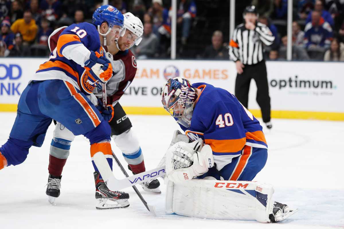 Derick Brassard, Tyson Jost, Semyon Varlamov