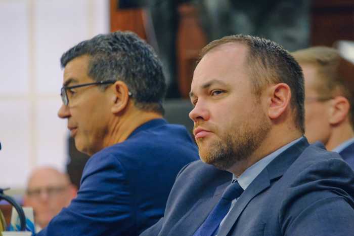 'Can't we just tear' the BQE down? That's not an option, engineer tells City Council 2