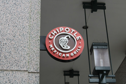 Chipotle must rehire unjustly fired worker and pay restitution, mayor says 5