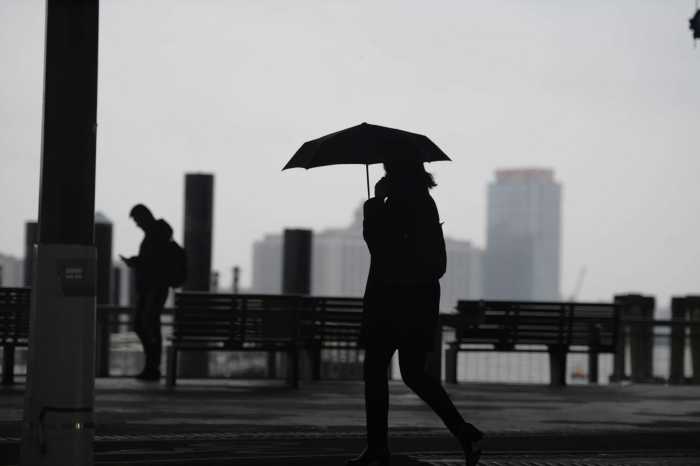 NYC SHOOTINGS: Queens man takes bullet on rainy night, perp sought for Bronx assault 6