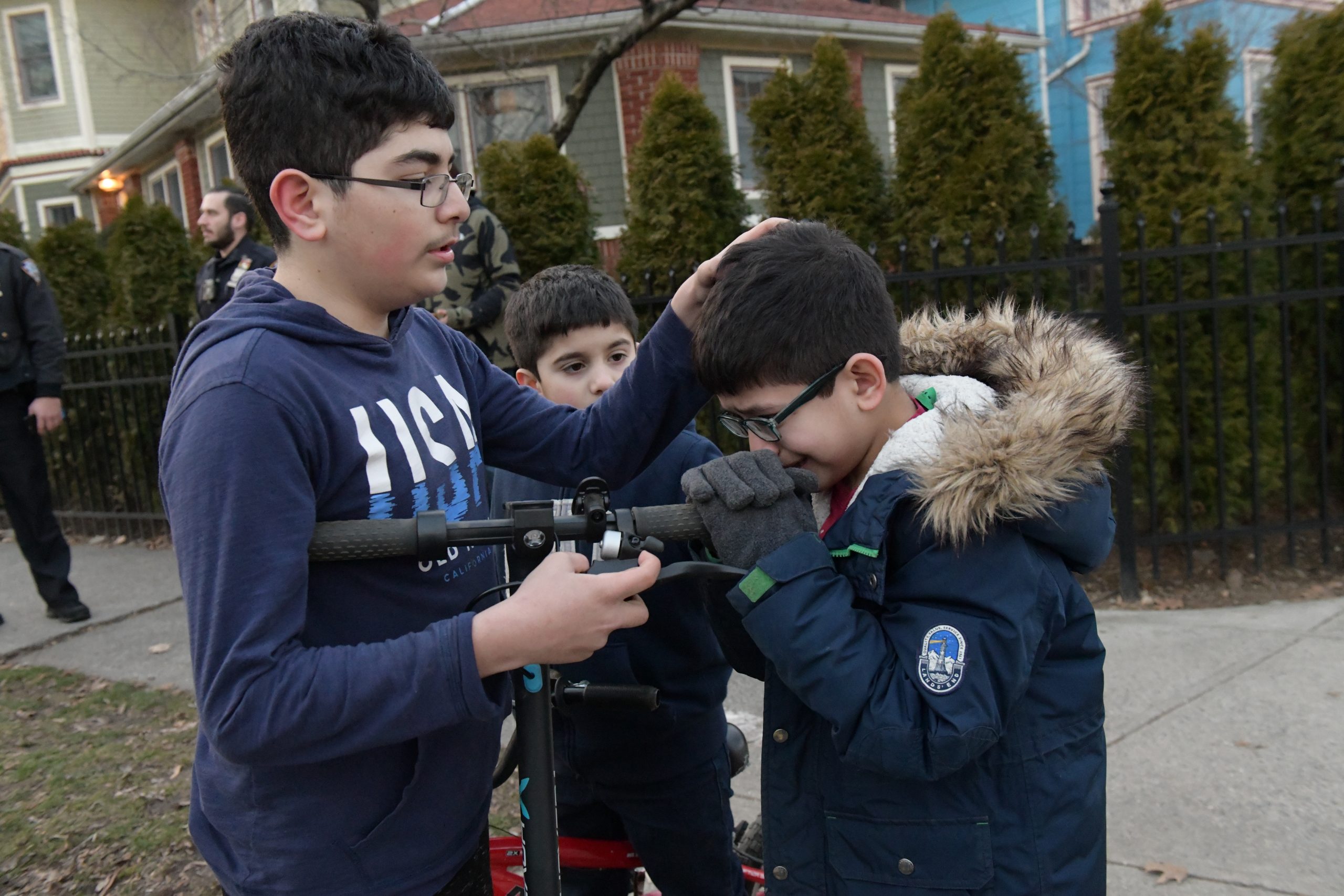 Man arrested after hitting boy on bike in Brooklyn 2