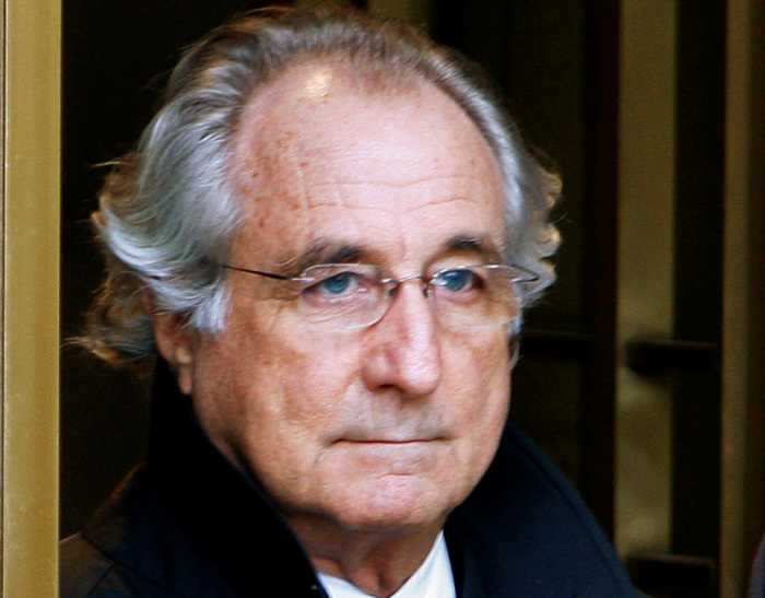 U.S. Supreme Court rebuffs investors' bid to block Madoff trustee lawsuits 4