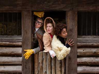 A Barn Play / Photo: Mikiodo