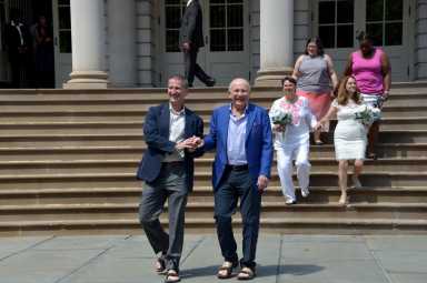 tom-kirdahy-terrence-mcnally-marry-1600×1065