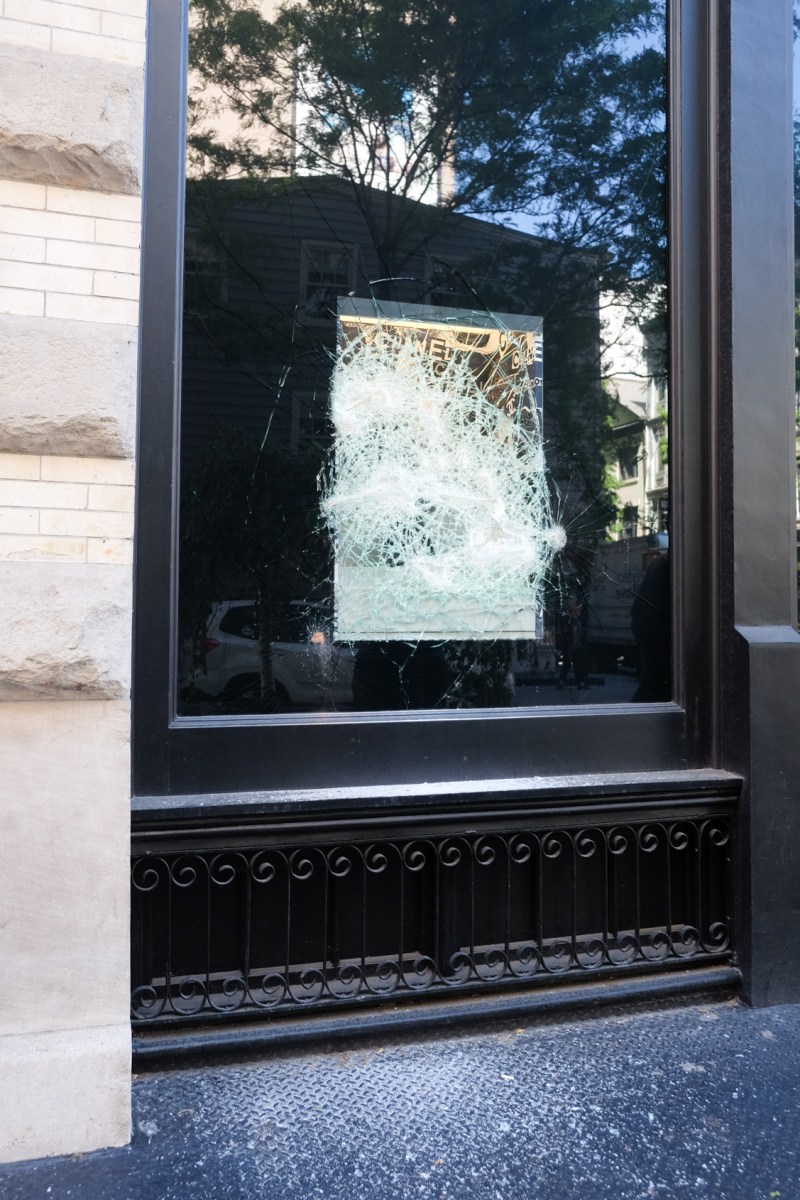 SoHo, Greenwich Village businesses dealing with fallout from city-wide looting 2 Broken windows at Chanel, SoHo