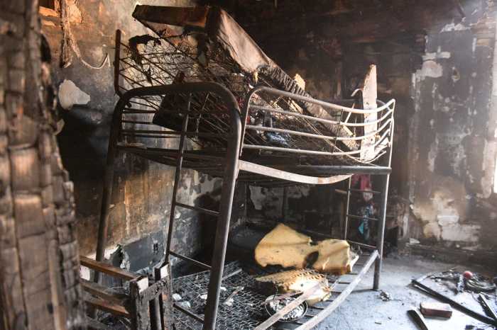 Two killed, two rescued from fast-moving Brooklyn fire: FDNY 6