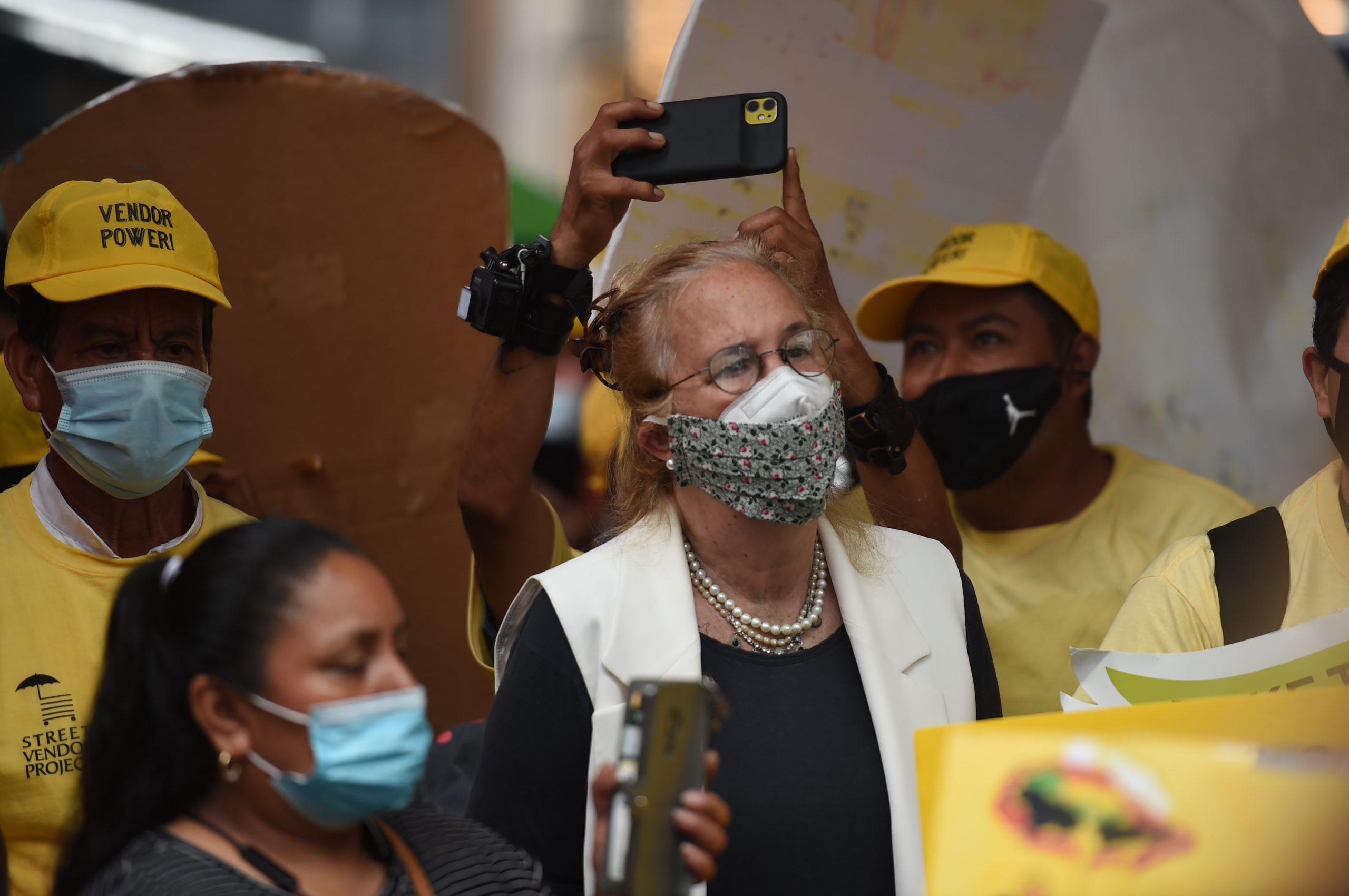 Times Square rally seeks to expand street vendors - but can New York City take it? 3