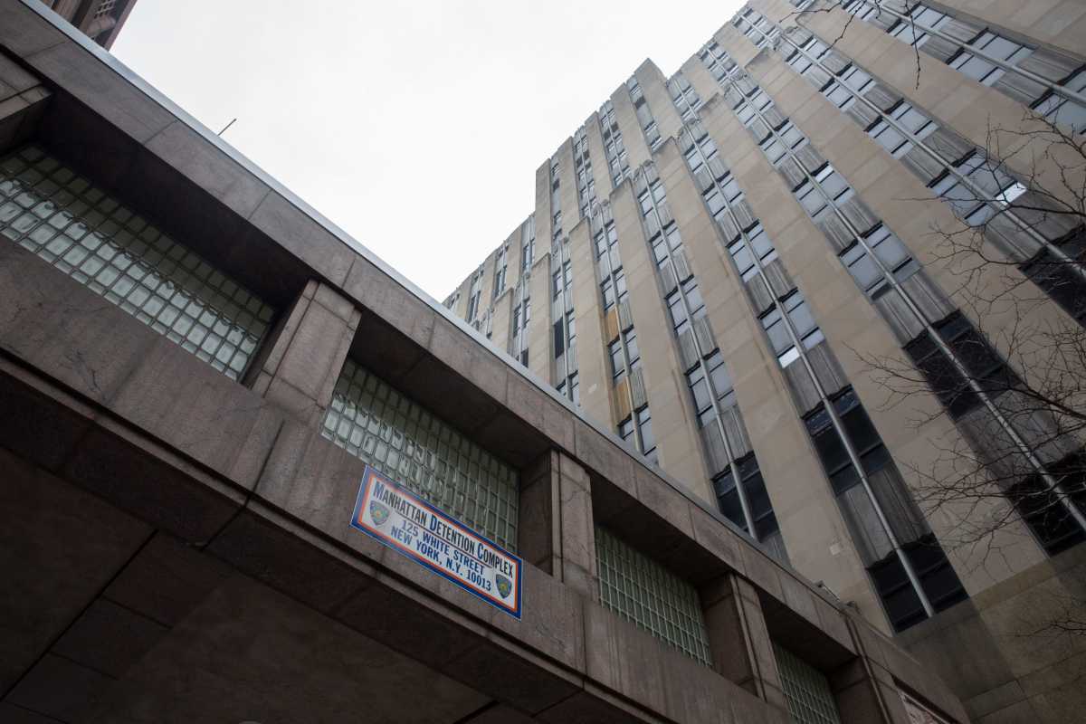 042020_manhatttan_detention_complex.0.0