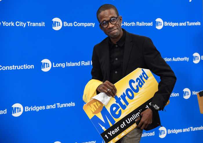 Subway hero gets year of free rides after stopping vandal who caused A train derailment 2