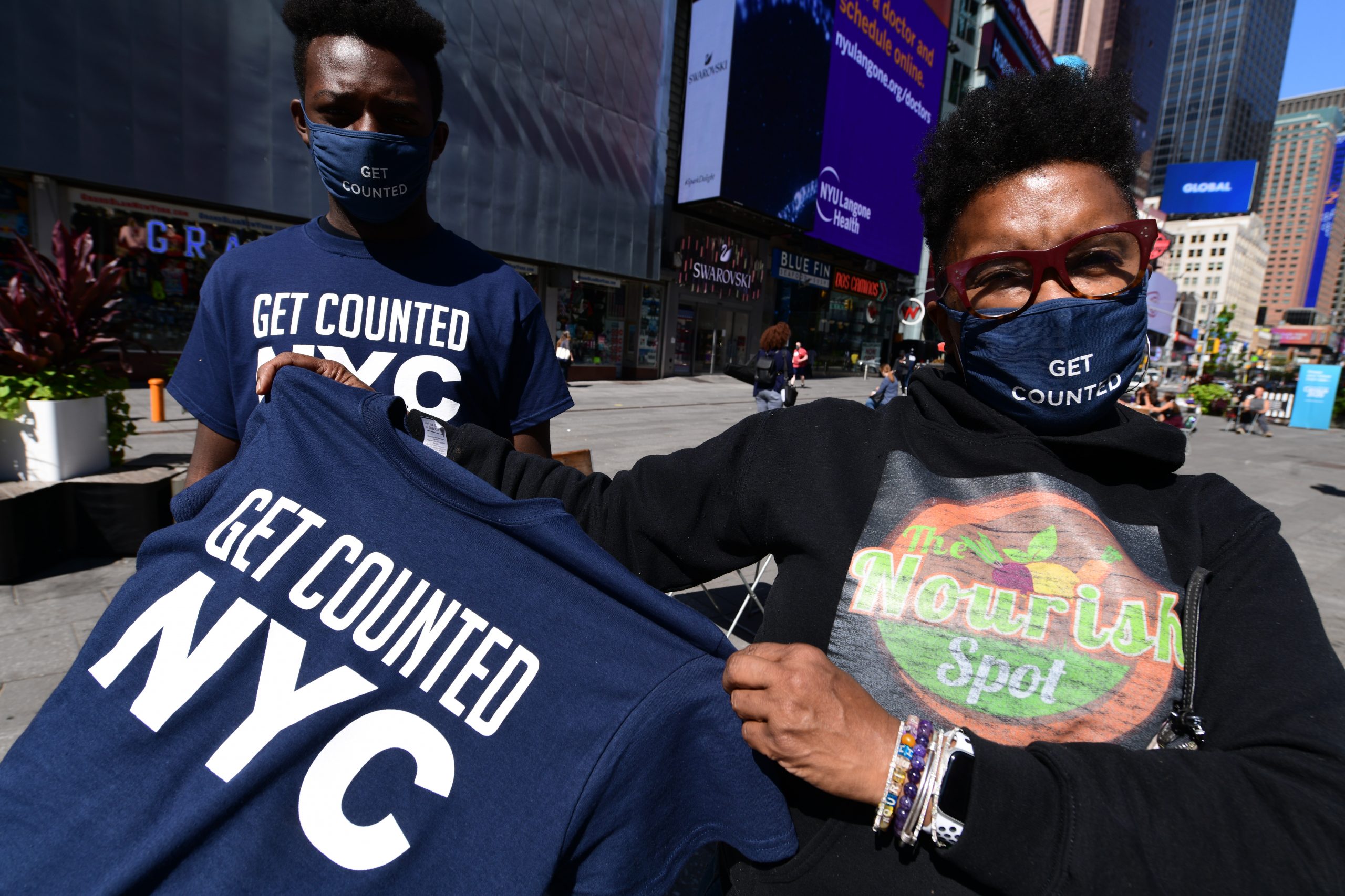 Flash mob's Census sign-up dance in Times Square brings some fun back to Midtown 4