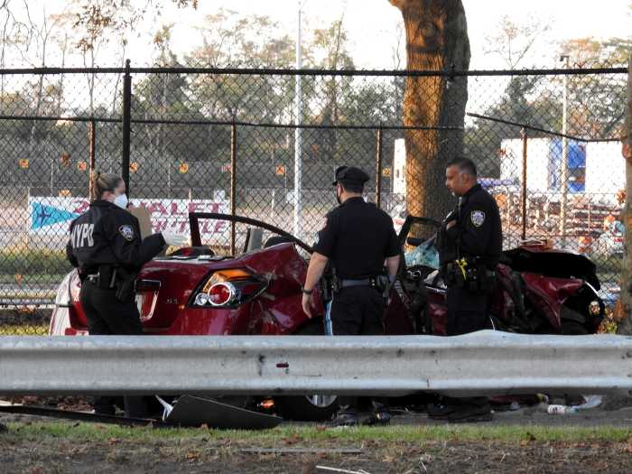 Three killed after car crashes into tree in Queens and bursts into flames 5