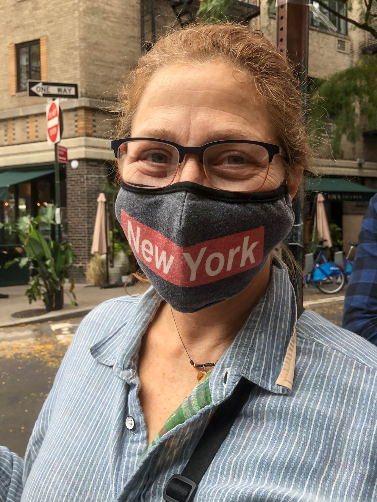 THEY VOTED: More than 93,000 New Yorkers cast ballots on first day of early voting 3