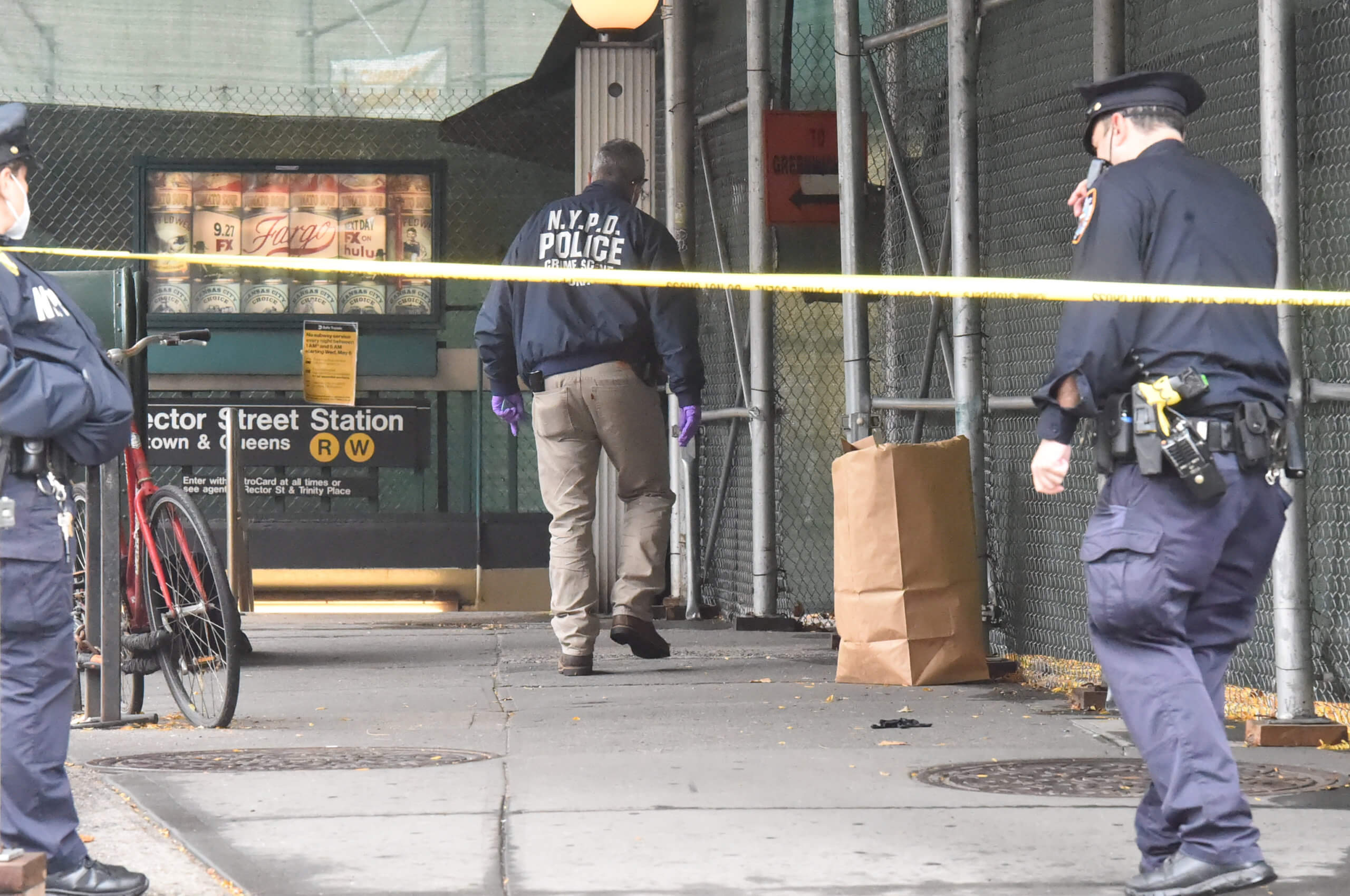 Woman shot to death, then boyfriend kills self in murder-suicide on Manhattan street 4