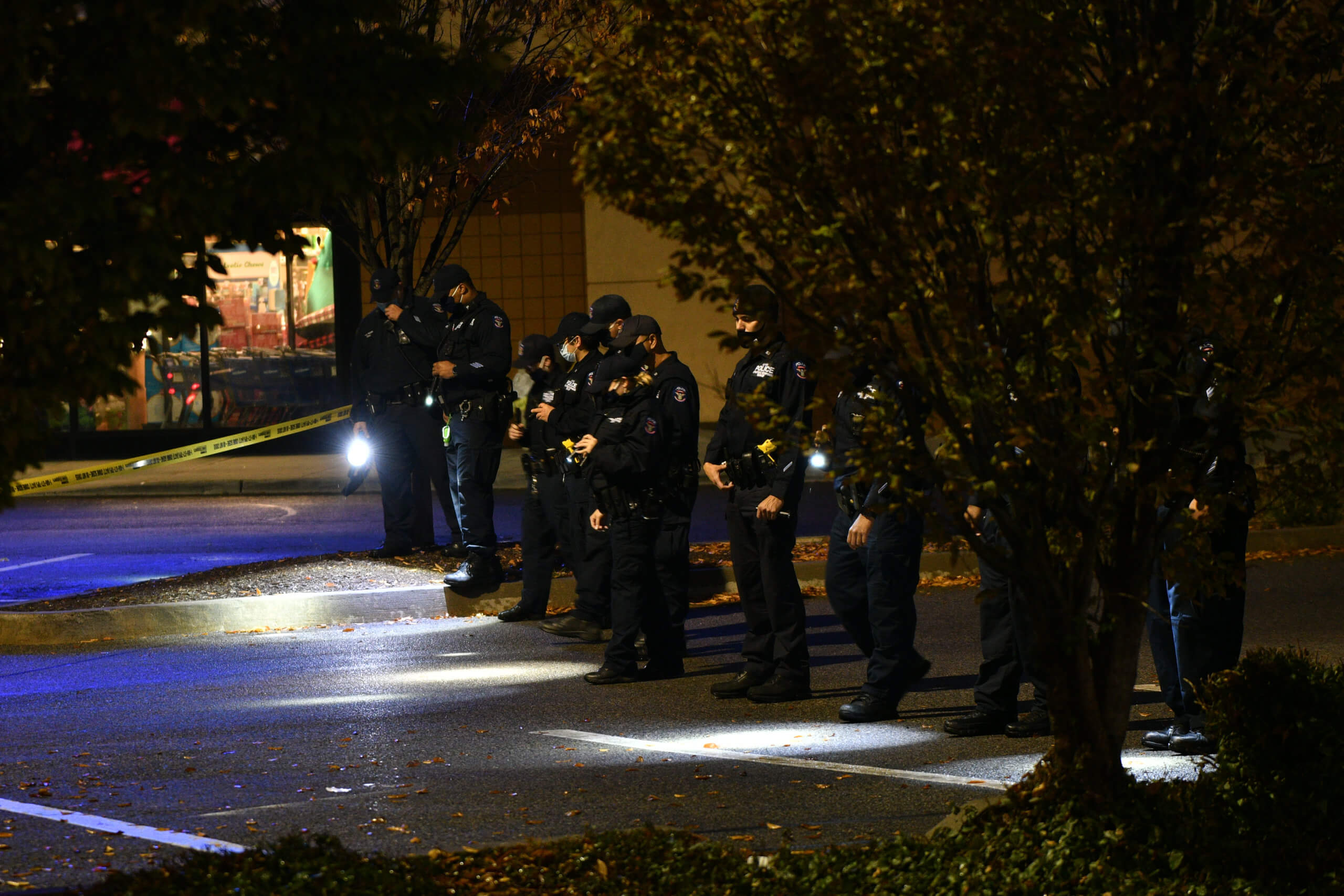 NYC SHOOTINGS: Off-duty cop wounds armed carjacker in Brooklyn 8