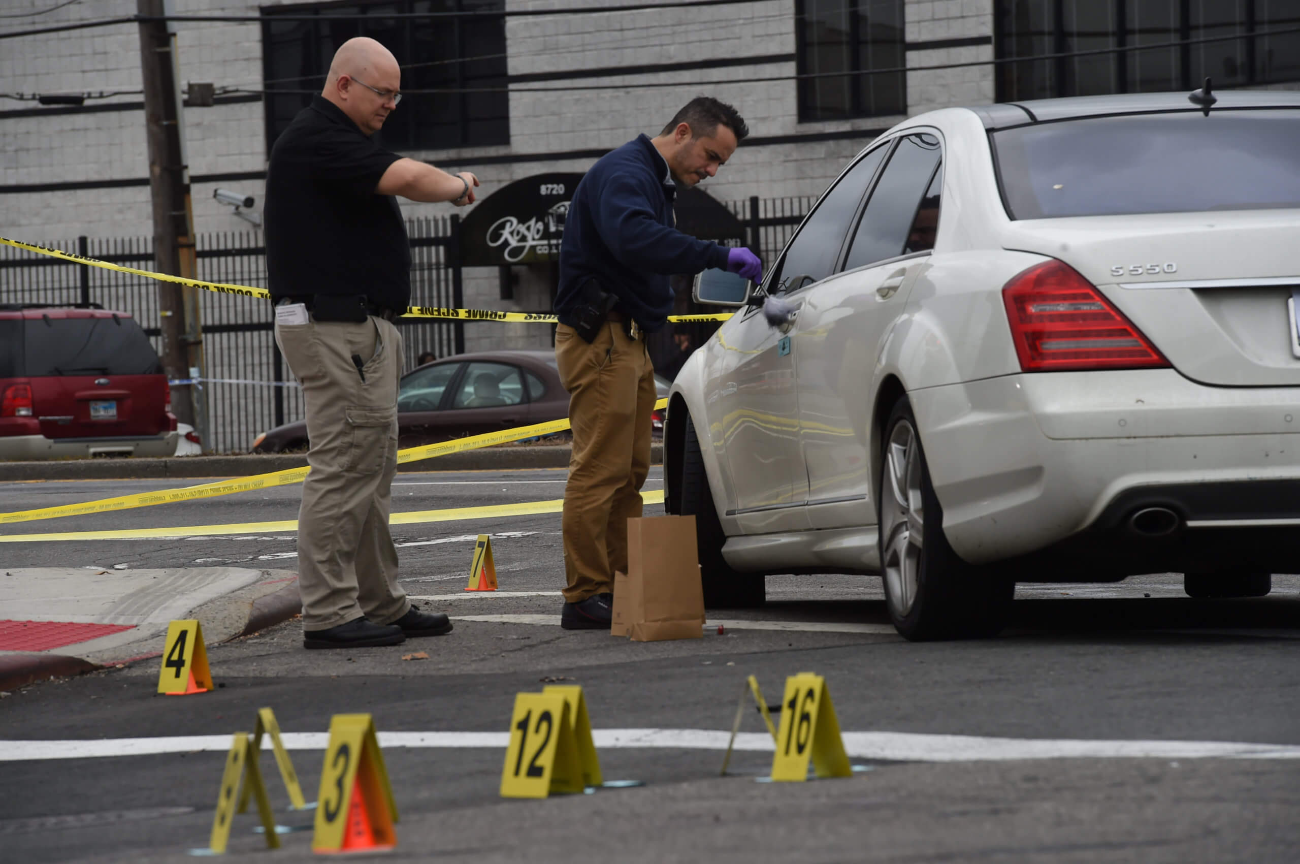 NYC SHOOTINGS: Off-duty cop wounds armed carjacker in Brooklyn 7