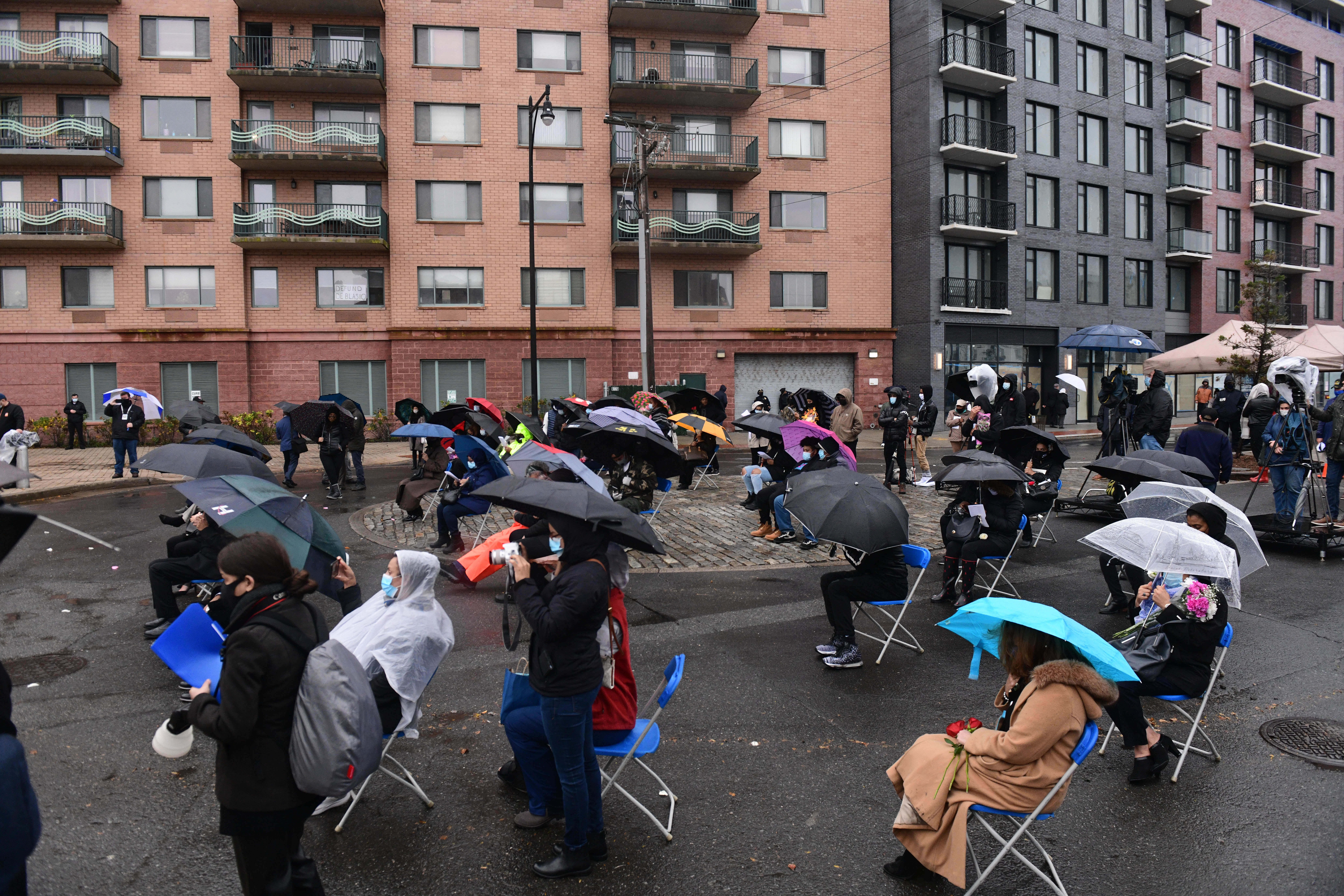 Pain continues in Rockaway 19 years after American Airlines Flight 587 crash 8