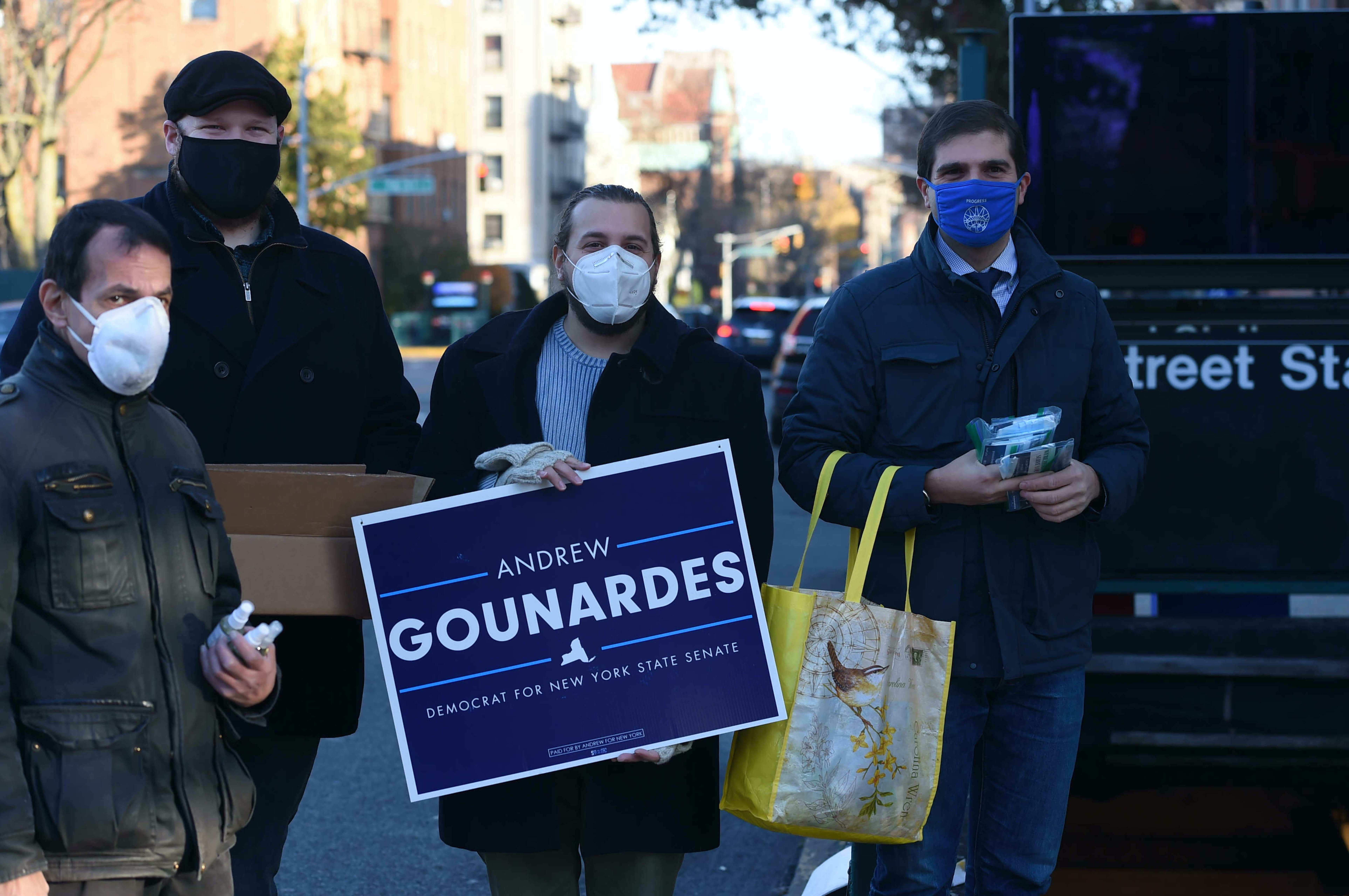 After a tough election, State Senator Gounardes greets voters at Brooklyn train stop 2