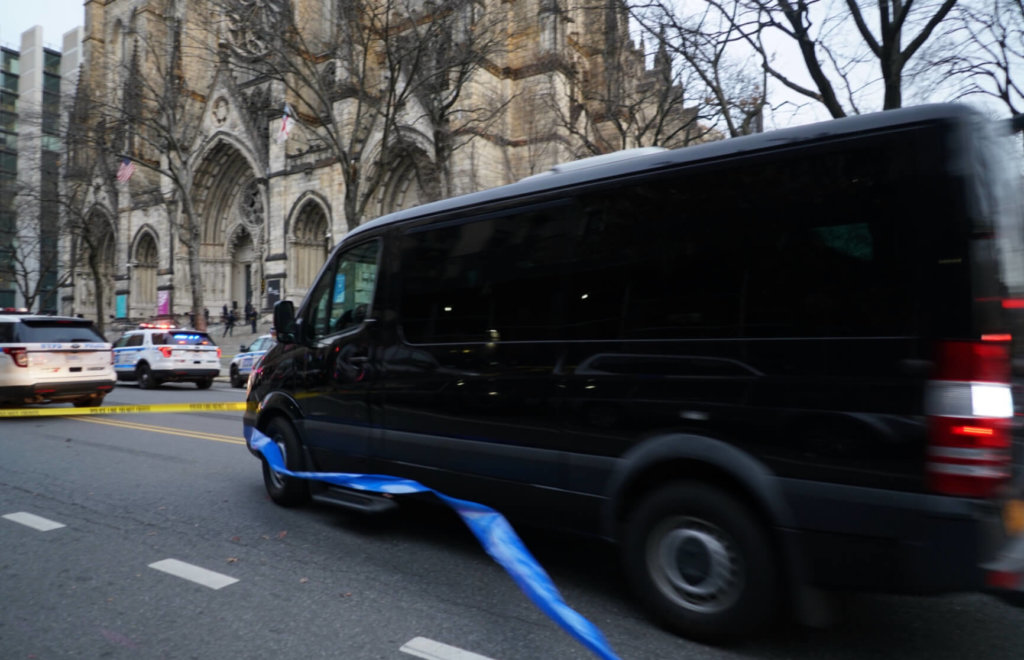Cathedral chaos: Gunman opens fire after St. John the Divine concert, cops shoot him dead 9