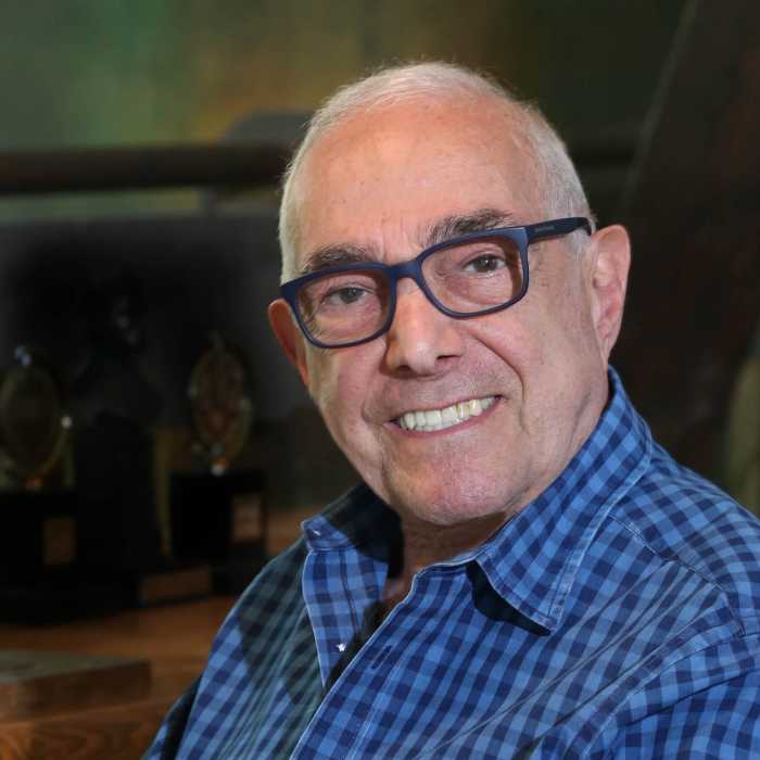 amBroadway: Bob Avian of ‘A Chorus Line’ dies at 83, questions about theaters as vaccination sites swirl and more 4