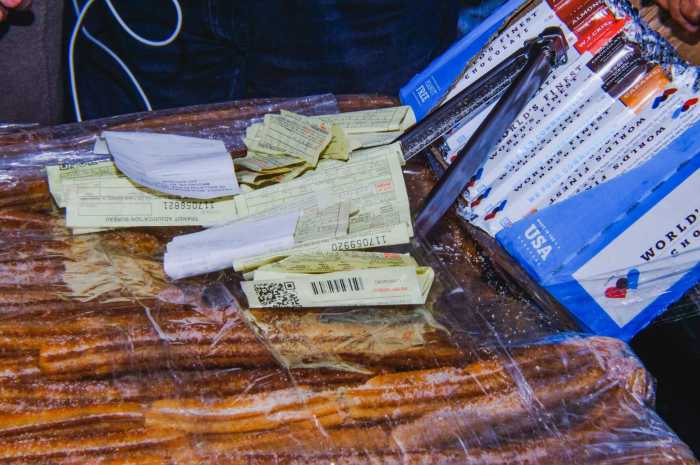 City Council votes to approve bill to increase number of street vendor permits 6