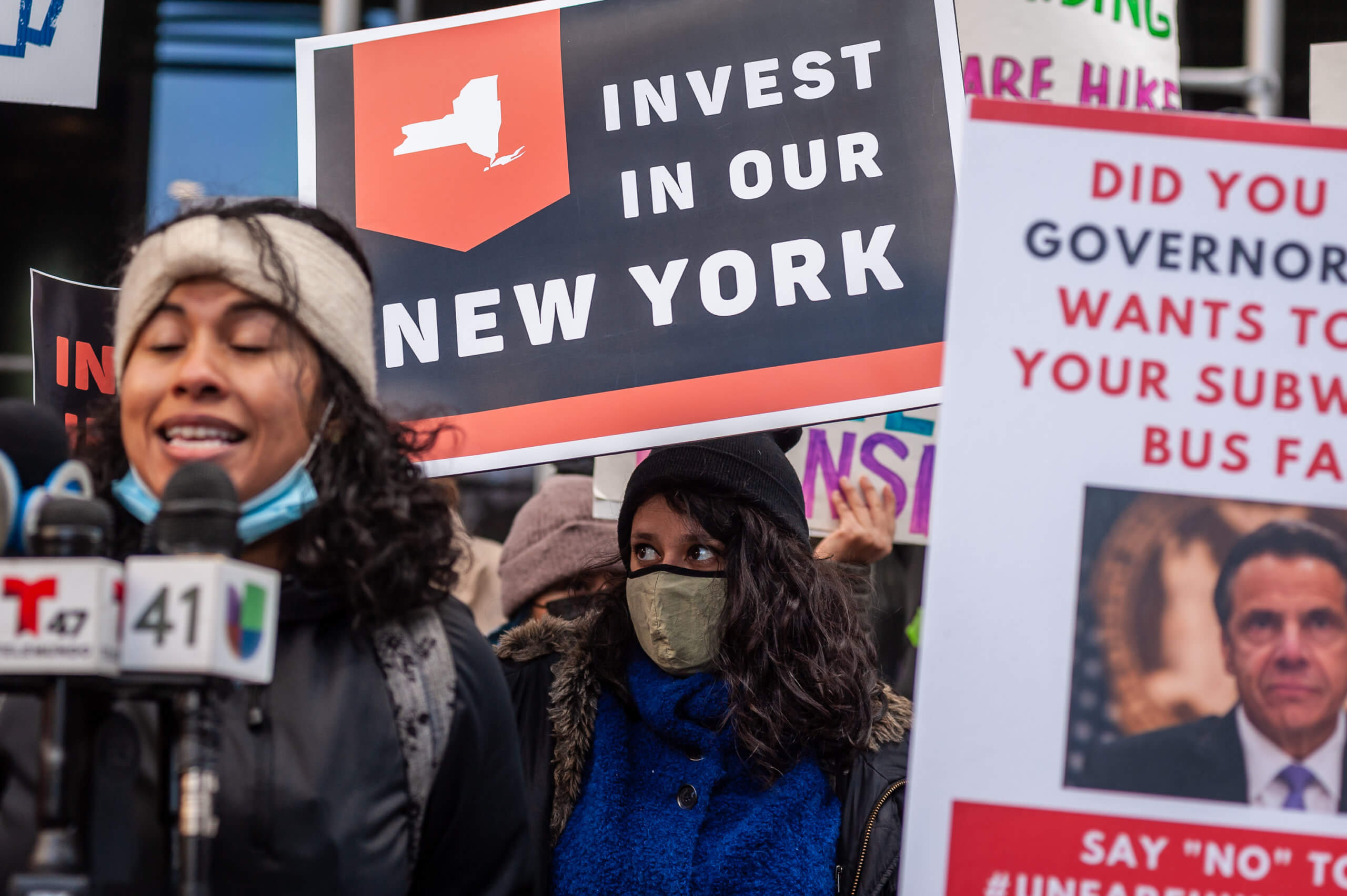 With fare hike stopped, transit advocates in Manhattan call for restoration of 24-hour subway service 2