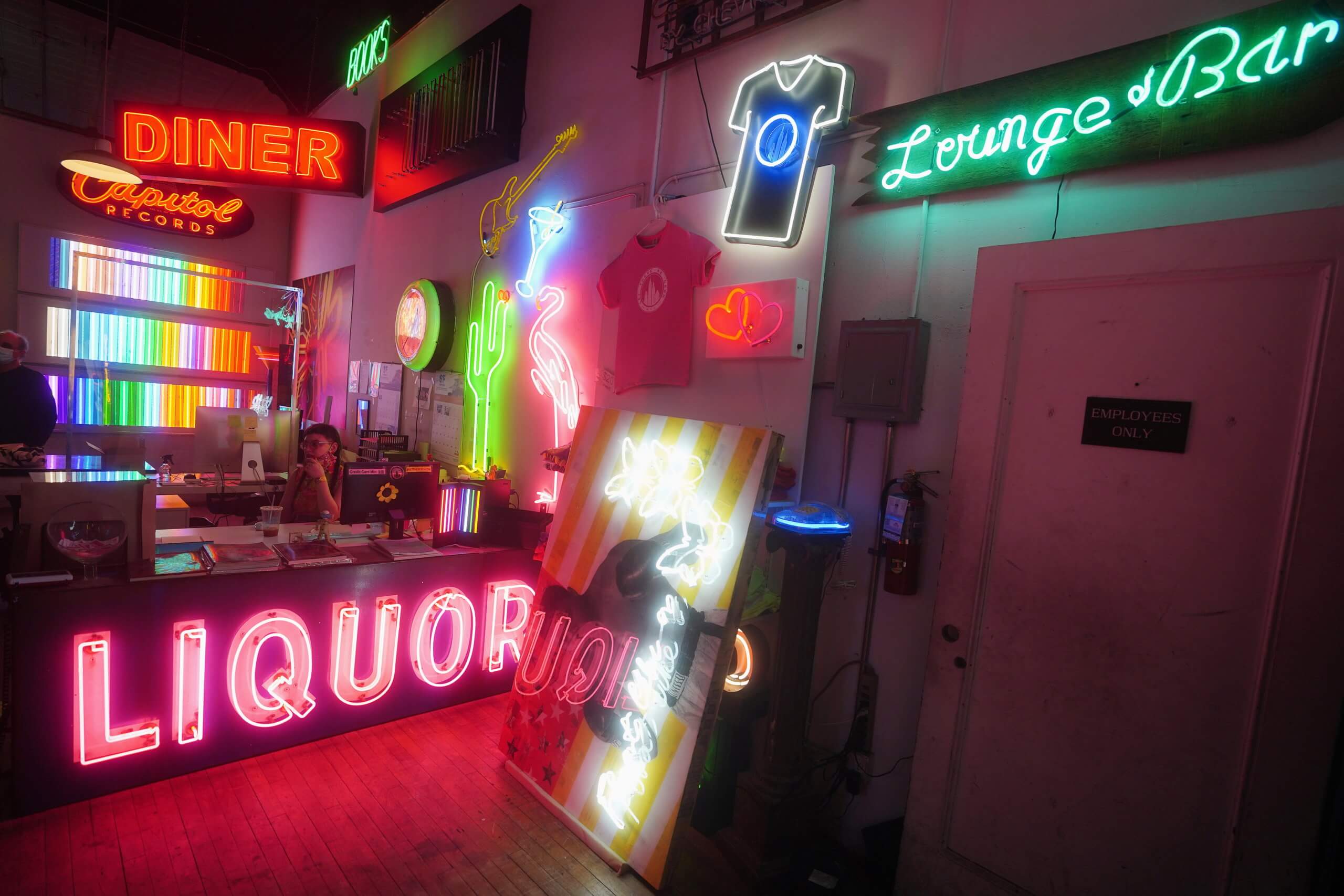The lights are on: Lower Manhattan store keeps neon dream alive for 50 years 3