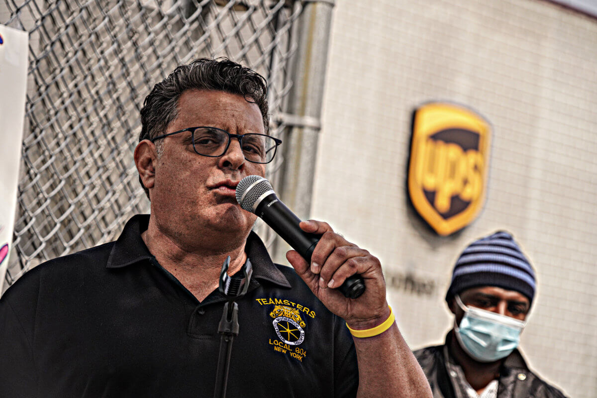 Fired UPS workers in Queens get their jobs back after Teamsters action 2