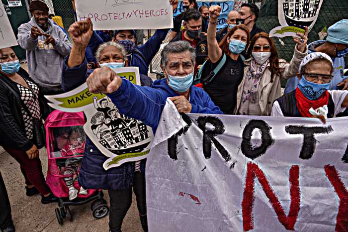 Amazon and other essential workers in Queens deliver demands to Cuomo 5