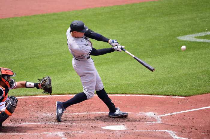 Depleted Yankees blow early lead, drop series finale in Baltimore 3
