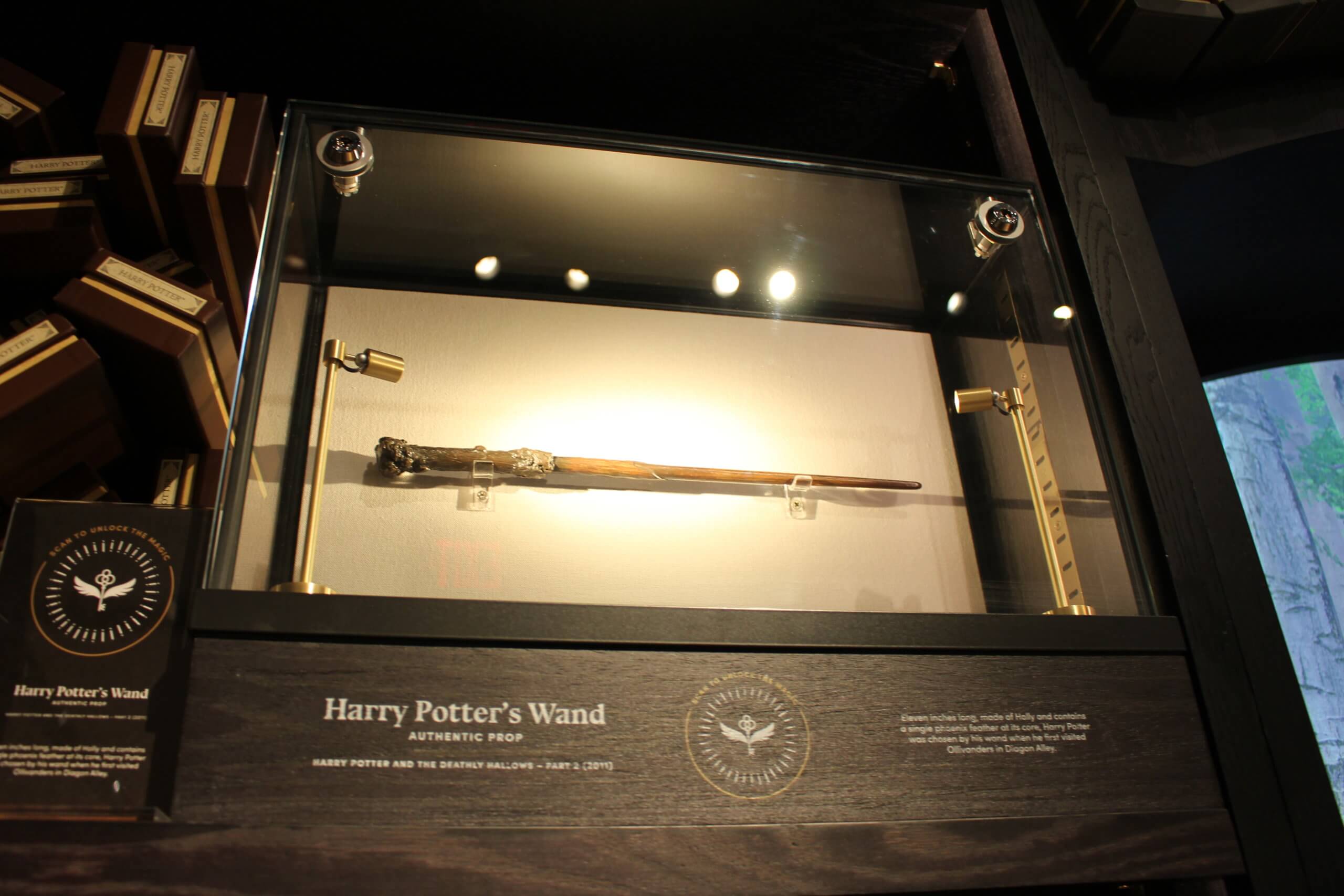 PHOTOS: Take a look inside the Flatiron District's new spell-binding Harry Potter New York store 18