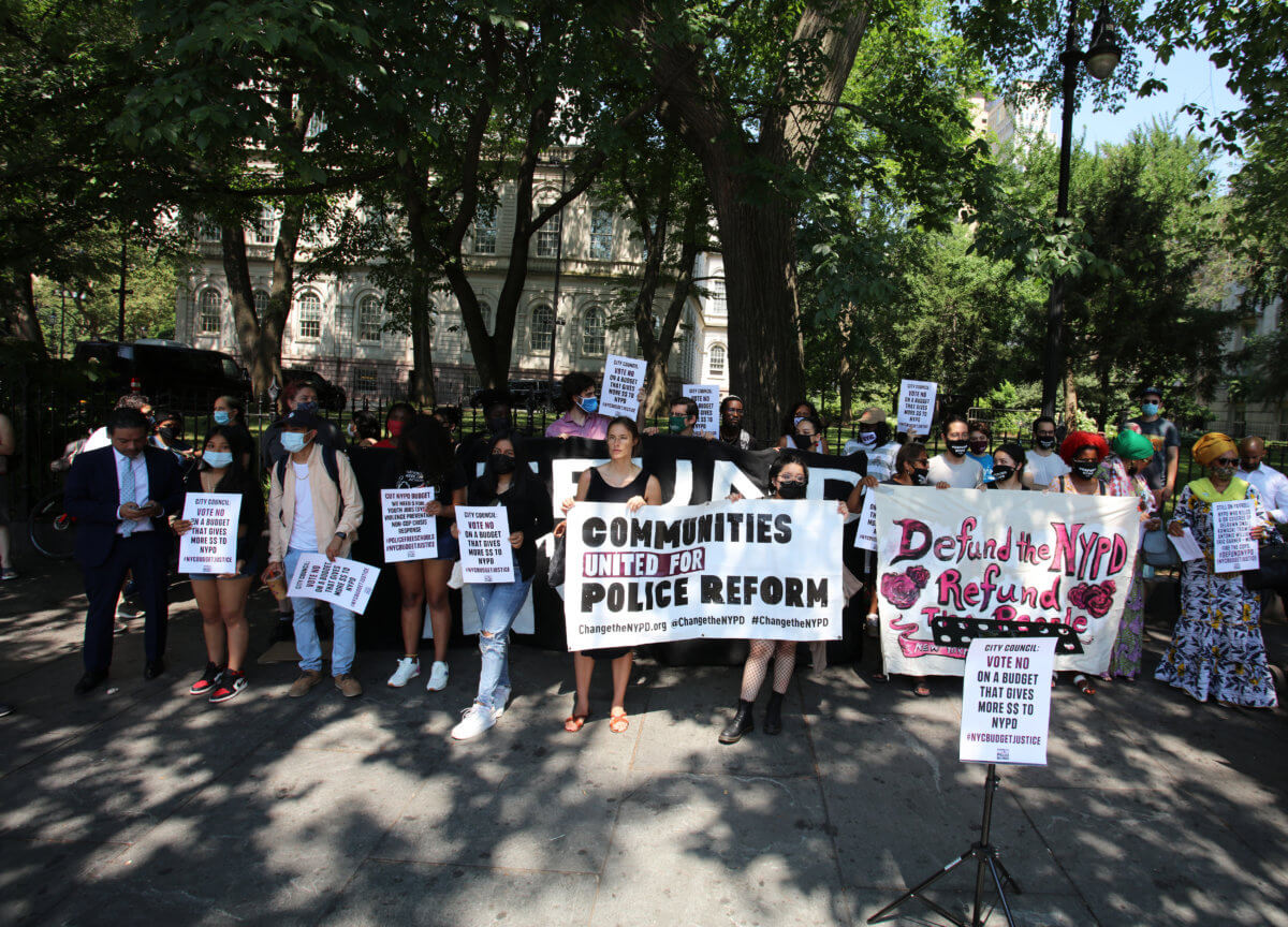 Activists continue calls to defund the police amid surge in citywide shootings 9