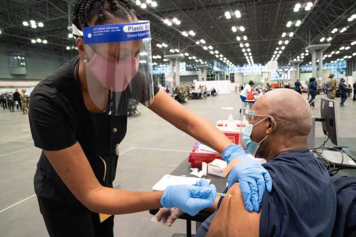 Javits Center mass vaccination site to close on Friday 2